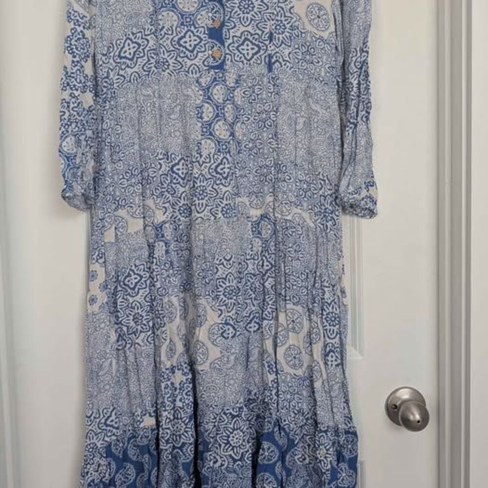 Zara Blue and White Floral Print Midi Dress